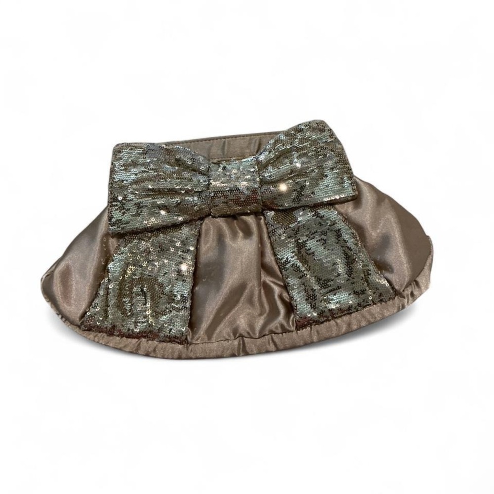 Betsey Johnson Clutch Women OS Champagne Good Sequin Bow Satin‎ Evening Bag